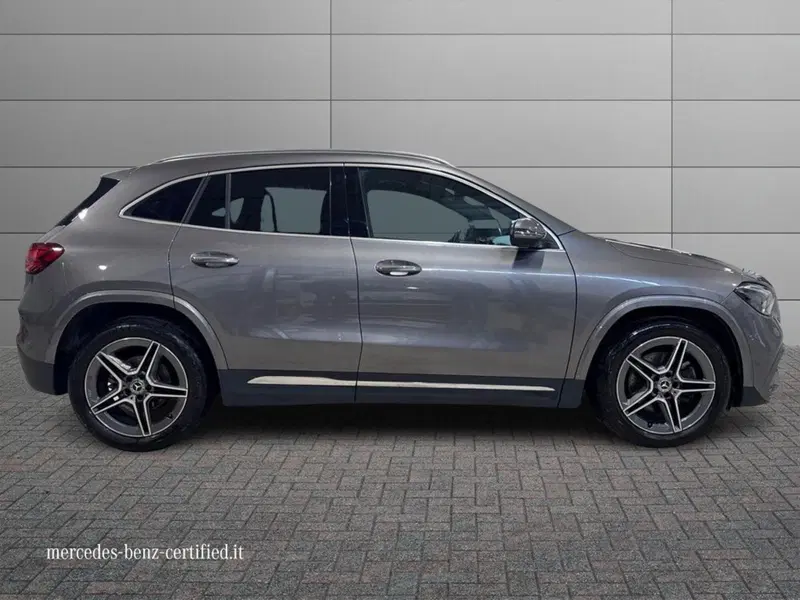 Mercedes-Benz GLA SUV usata a Foggia (5)
