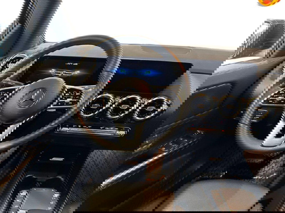 Mercedes-Benz GLA SUV usata a Foggia (11)