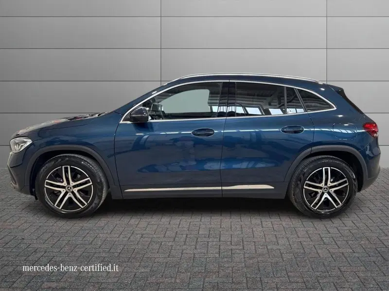Mercedes-Benz GLA SUV usata a Foggia (6)