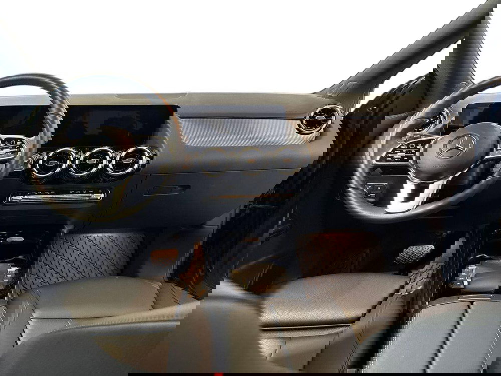 Mercedes-Benz GLA SUV usata a Foggia (9)