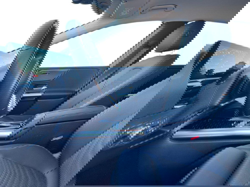 Mercedes-Benz Classe B usata a Bari (9)