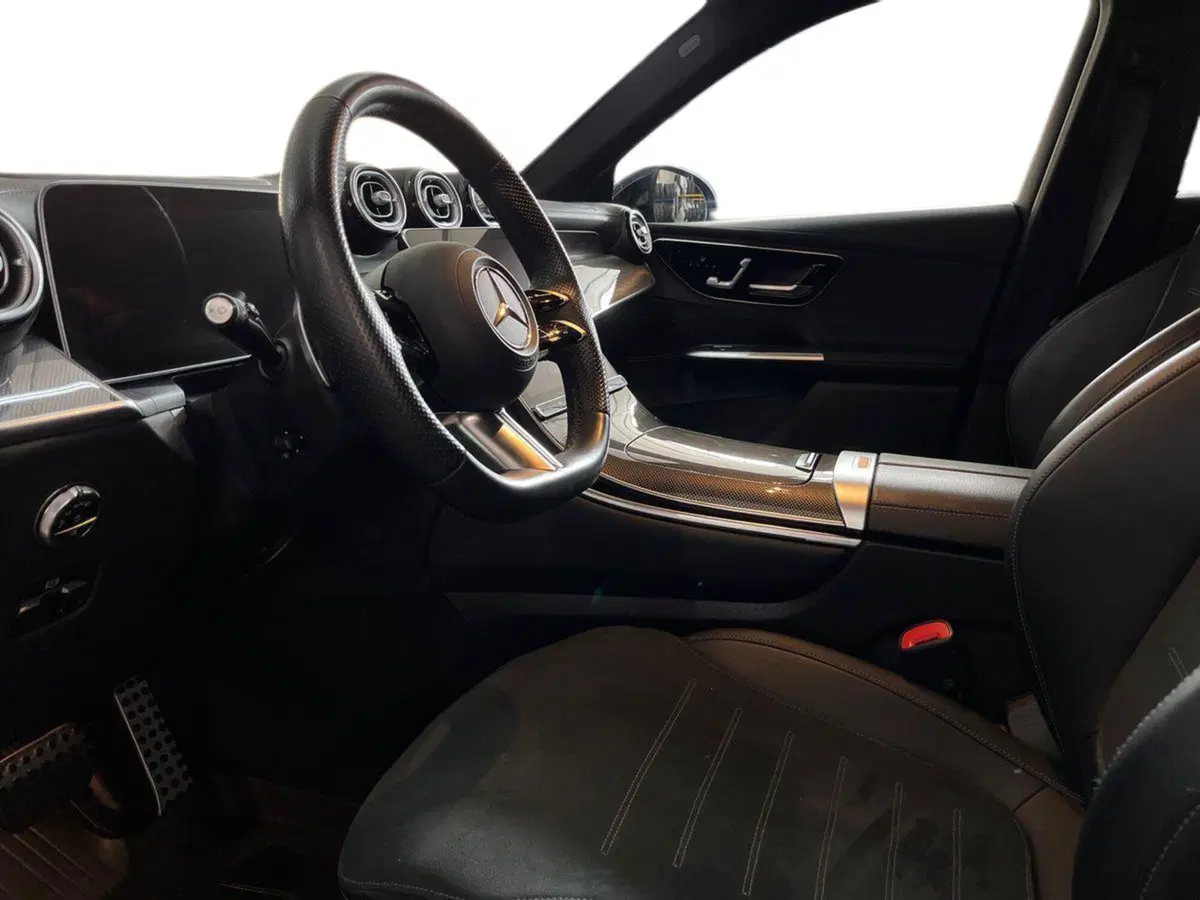 Mercedes-Benz GLC SUV usata a Bari (10)