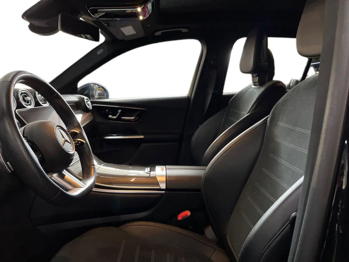Mercedes-Benz GLC SUV usata a Bari (7)