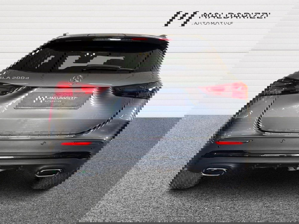 Mercedes-Benz GLA SUV usata a Bari (3)