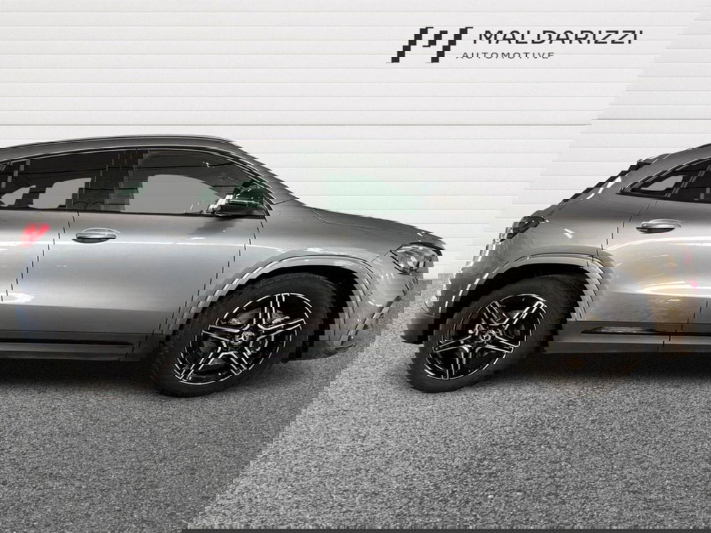 Mercedes-Benz GLA SUV usata a Bari (5)