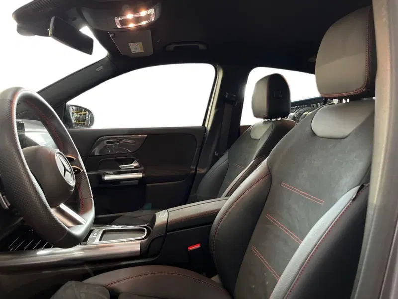 Mercedes-Benz GLA SUV usata a Bari (7)