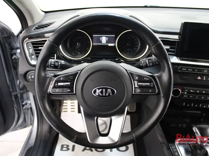 Kia Ceed usata a Firenze (10)
