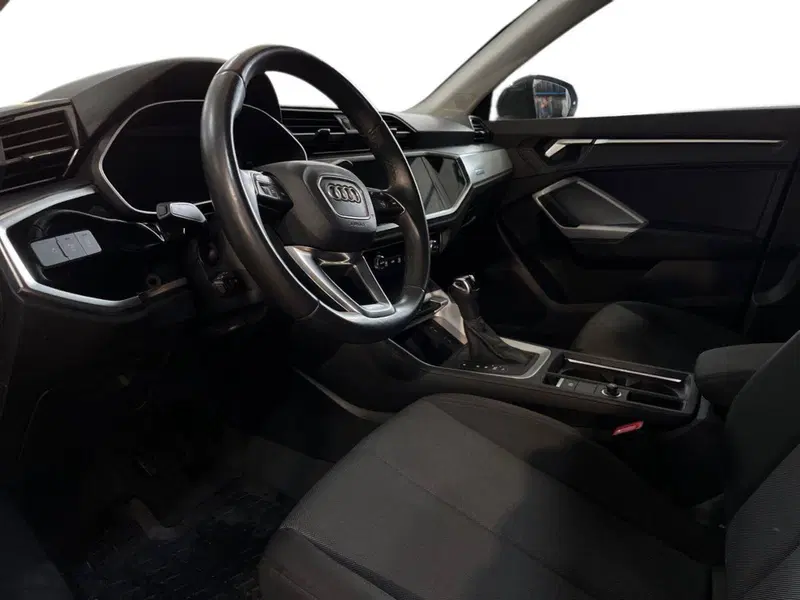 Audi Q3 usata a Bari (10)