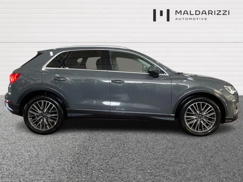 Audi Q3 usata a Bari (5)