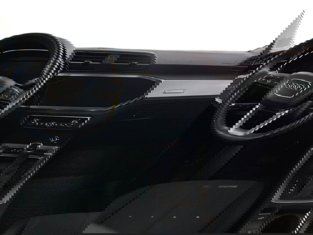 Audi Q3 usata a Bari (8)