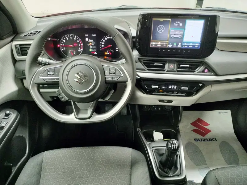 Suzuki Swift nuova a Rovigo (8)