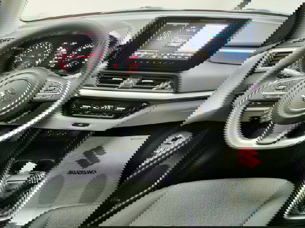 Suzuki Swift nuova a Rovigo (8)