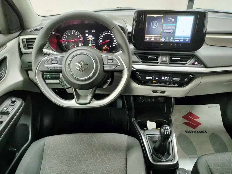 Suzuki Swift nuova a Rovigo (9)
