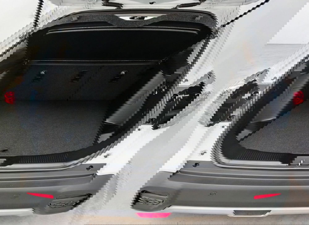 Suzuki S-Cross nuova a Rovigo (9)