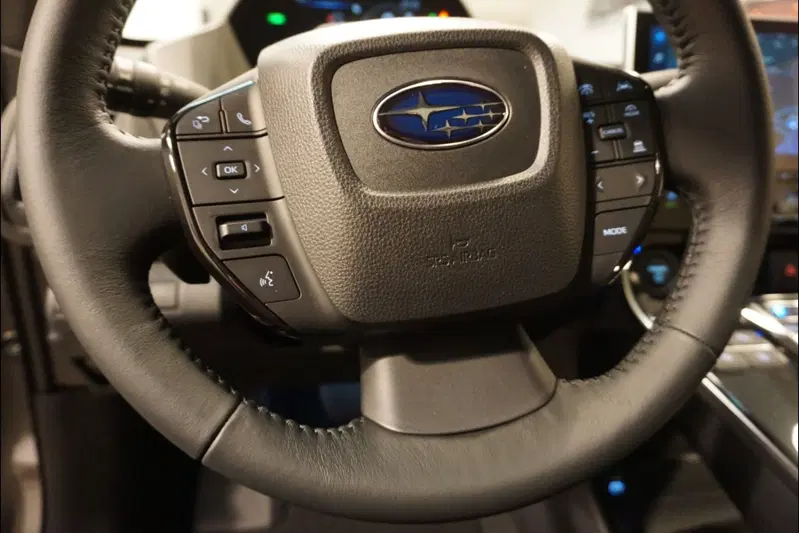 Subaru Solterra usata a Pescara (12)