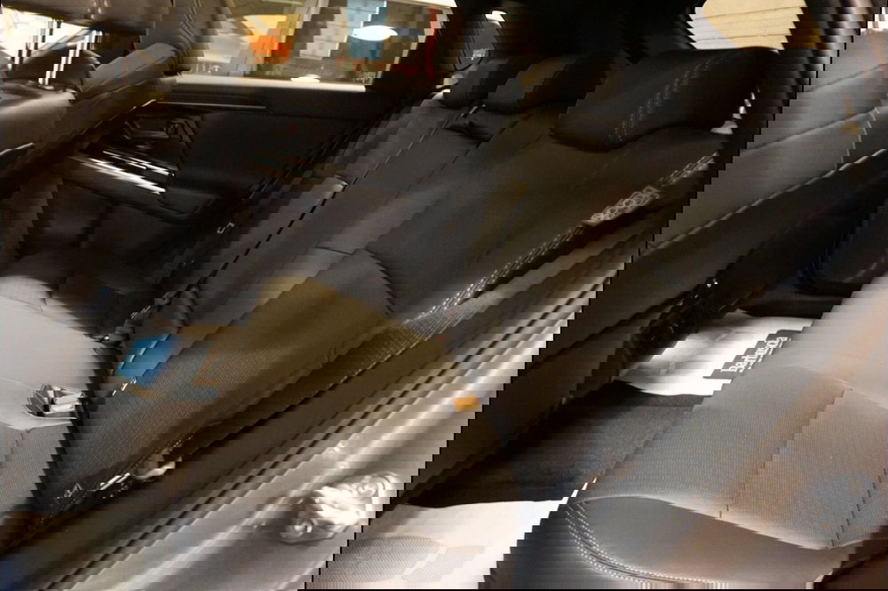 Subaru Solterra usata a Pescara (8)