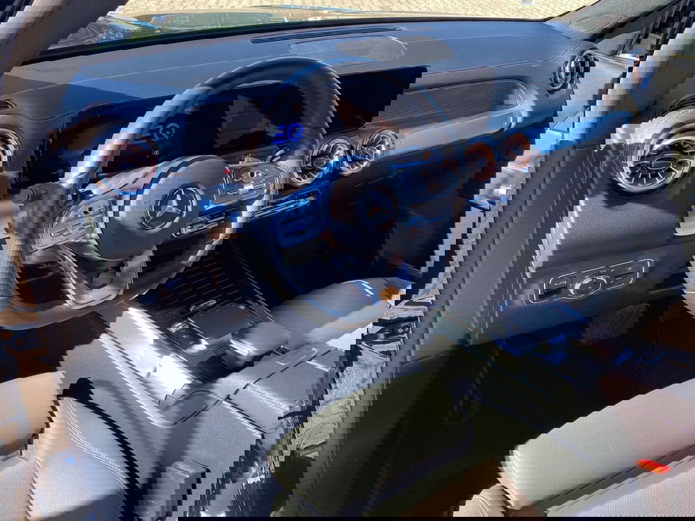 Mercedes-Benz EQB usata a Pescara (7)