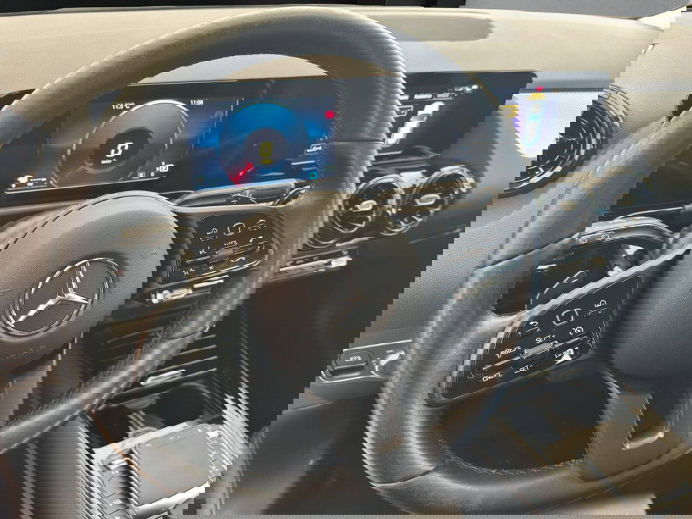 Mercedes-Benz GLA SUV usata a Cosenza (10)