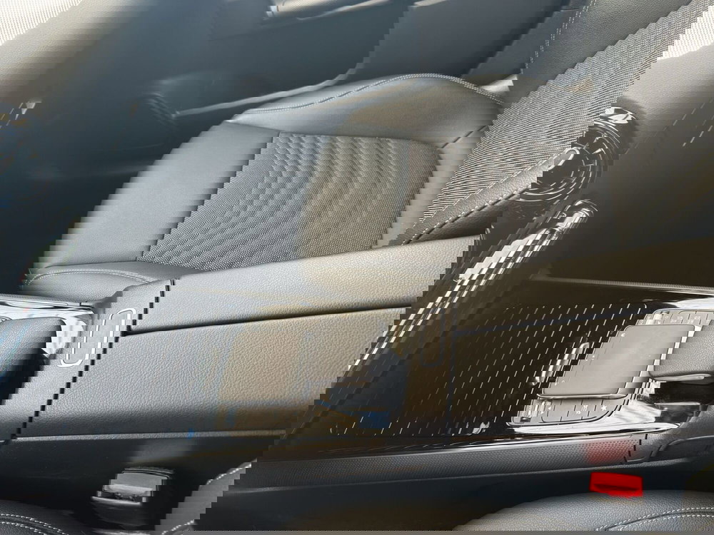 Mercedes-Benz GLA SUV usata a Cosenza (15)