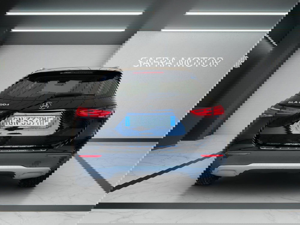 Mercedes-Benz GLA SUV usata a Cosenza (5)