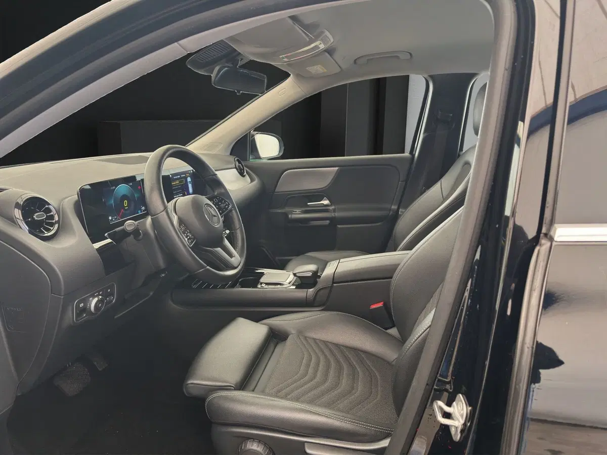 Mercedes-Benz GLA SUV usata a Cosenza (9)