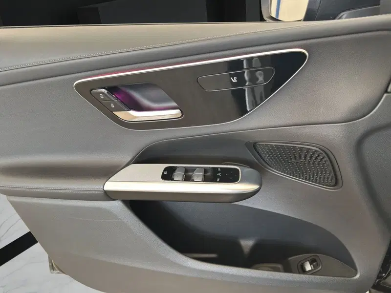 Mercedes-Benz GLC usata a Cosenza (12)