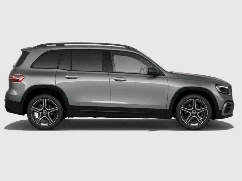 Mercedes-Benz GLB nuova a Rimini (6)