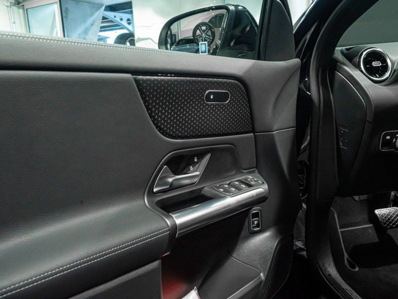 Mercedes-Benz GLA SUV nuova a Ancona (10)