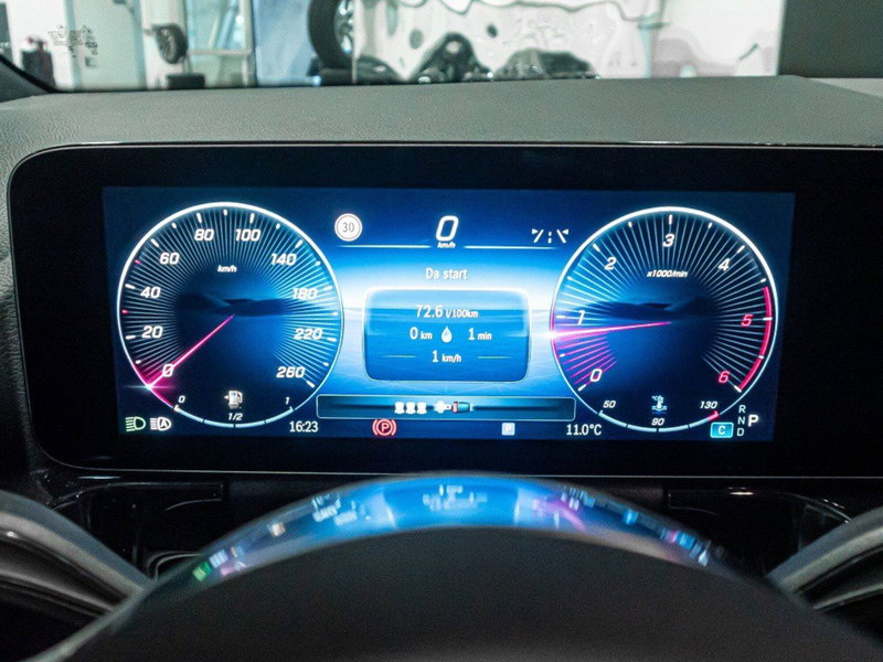 Mercedes-Benz GLA SUV nuova a Ancona (14)