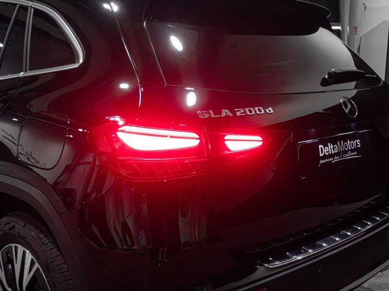 Mercedes-Benz GLA SUV nuova a Ancona (8)
