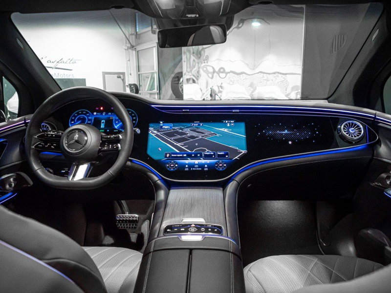 Mercedes-Benz EQE SUV nuova a Macerata (19)