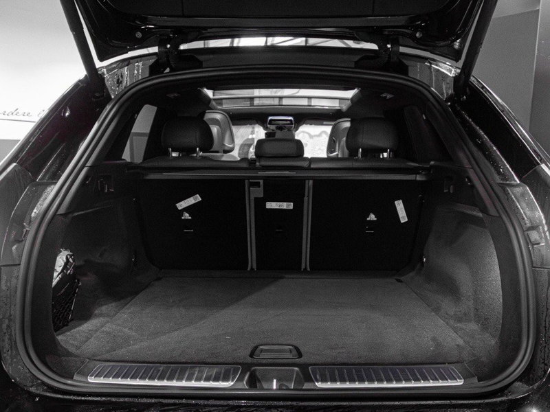 Mercedes-Benz EQE SUV nuova a Macerata (9)