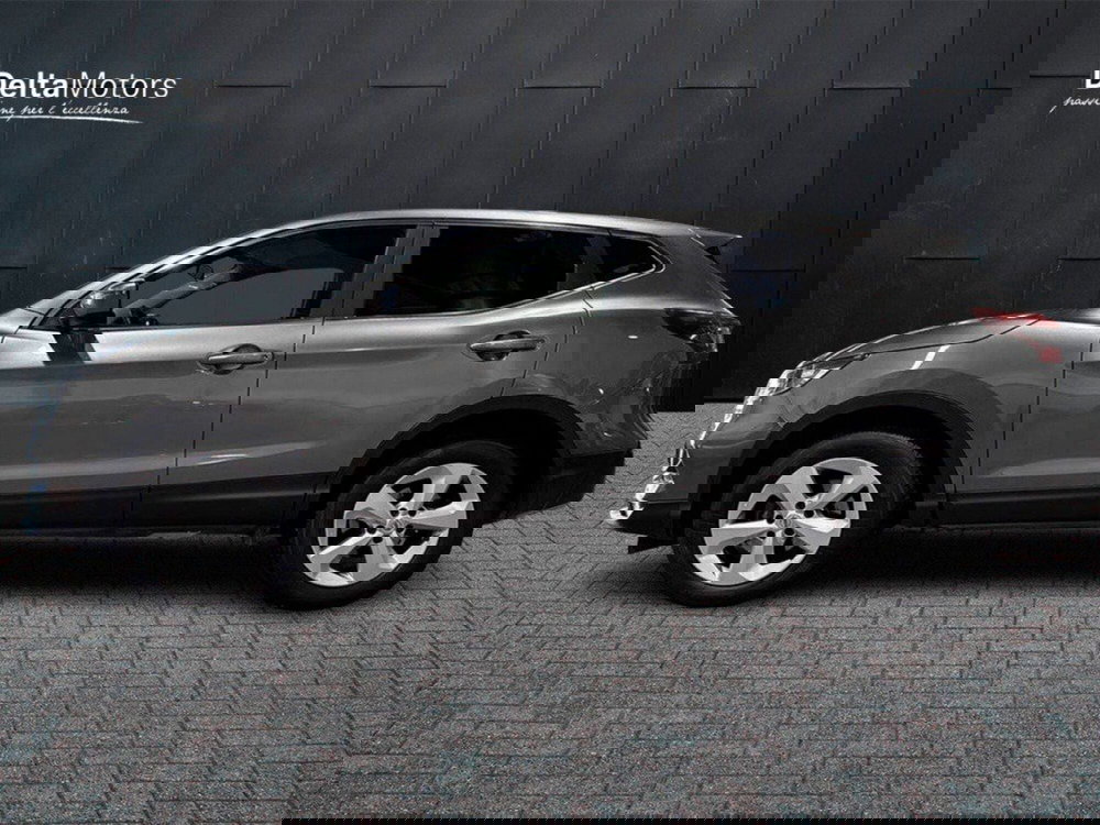 Nissan Qashqai usata a Macerata (2)