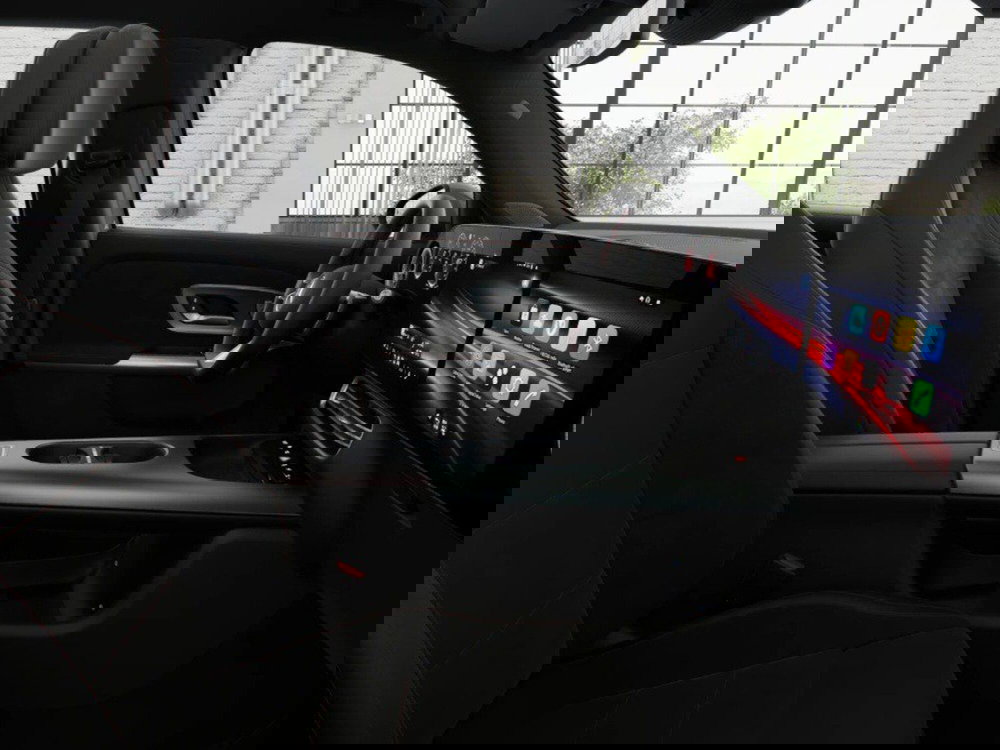 Mercedes-Benz GLB nuova a Ancona (10)