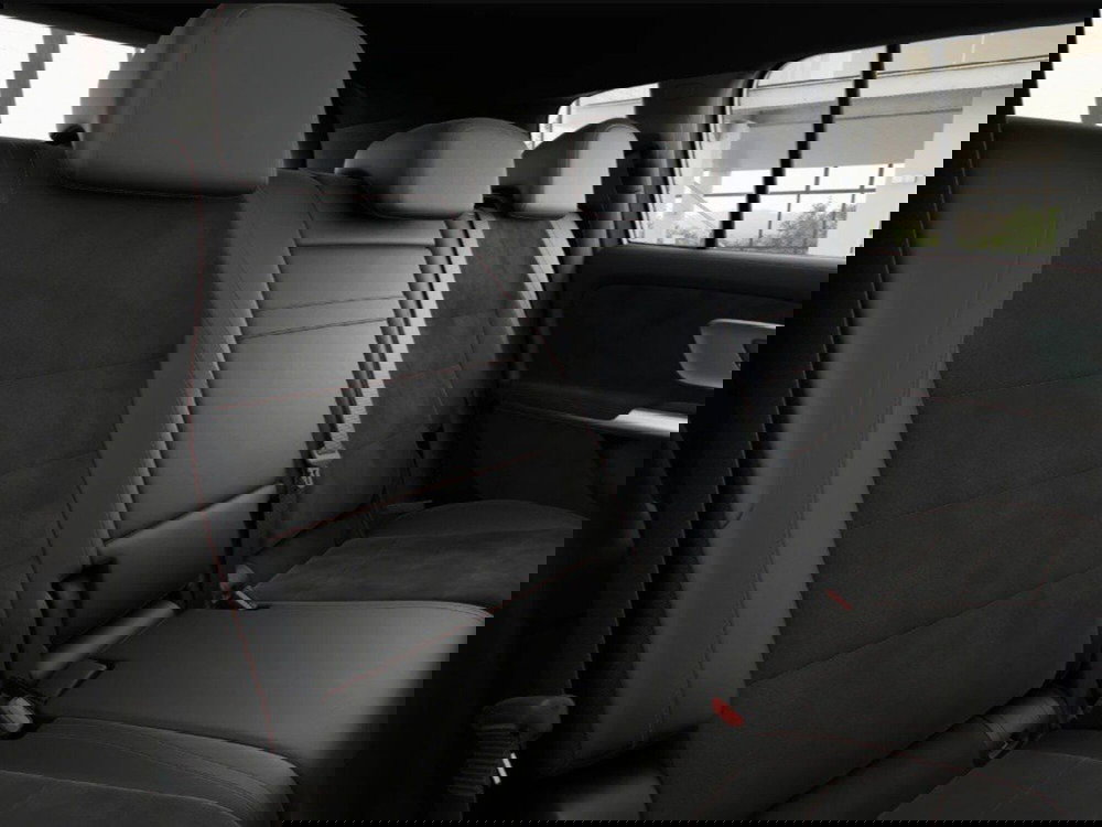 Mercedes-Benz GLB nuova a Ancona (11)