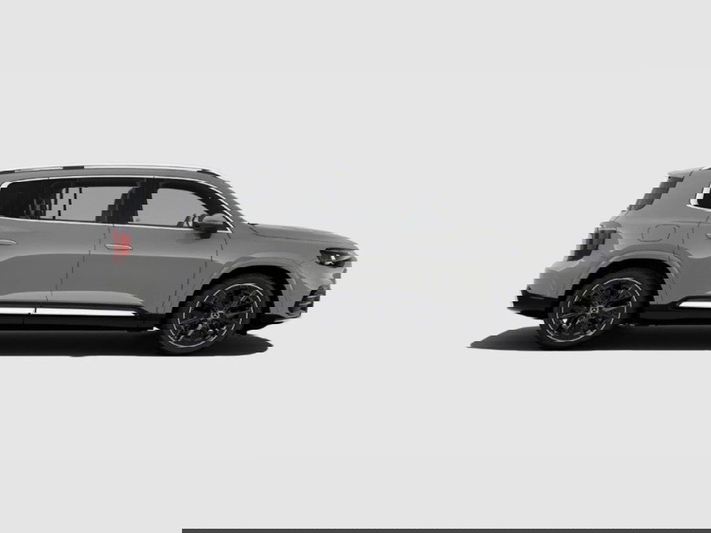 Mercedes-Benz GLB nuova a Ancona (6)