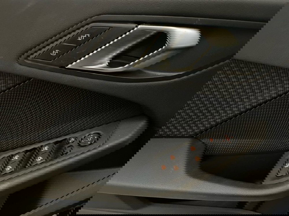 BMW Serie 1 usata a Macerata (17)