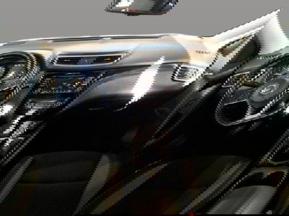 Nissan Qashqai usata a Macerata (6)