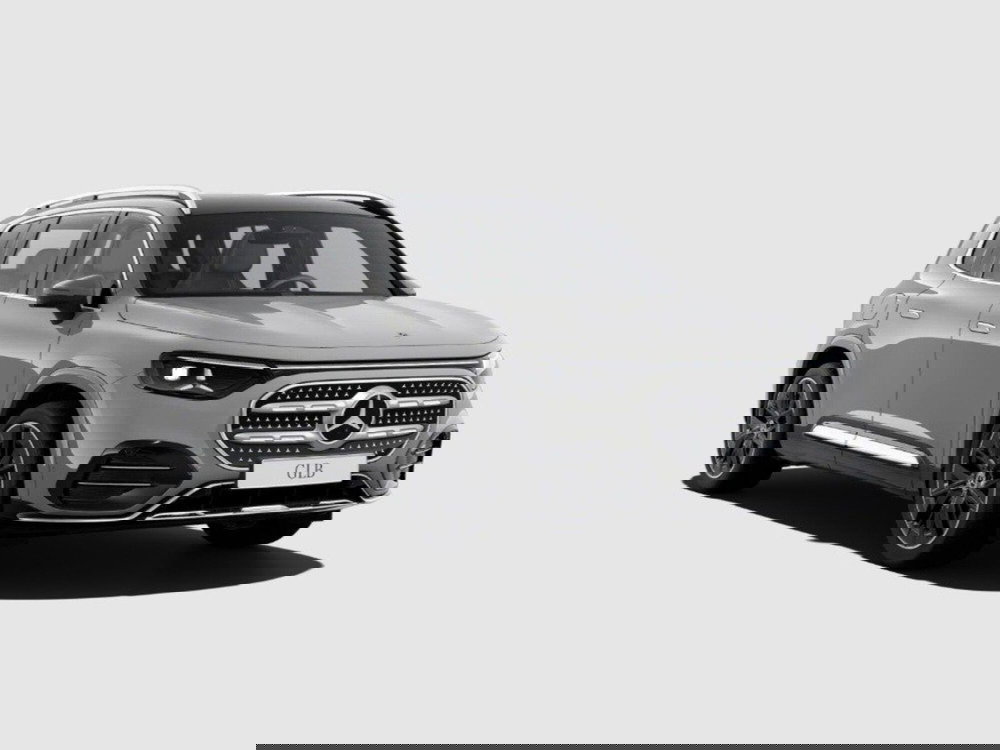 Mercedes-Benz GLB nuova a Macerata (7)