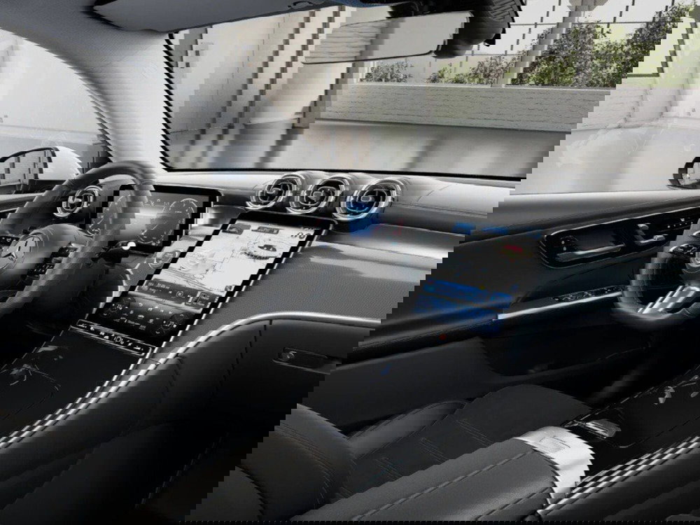 Mercedes-Benz GLC SUV nuova a Macerata (12)