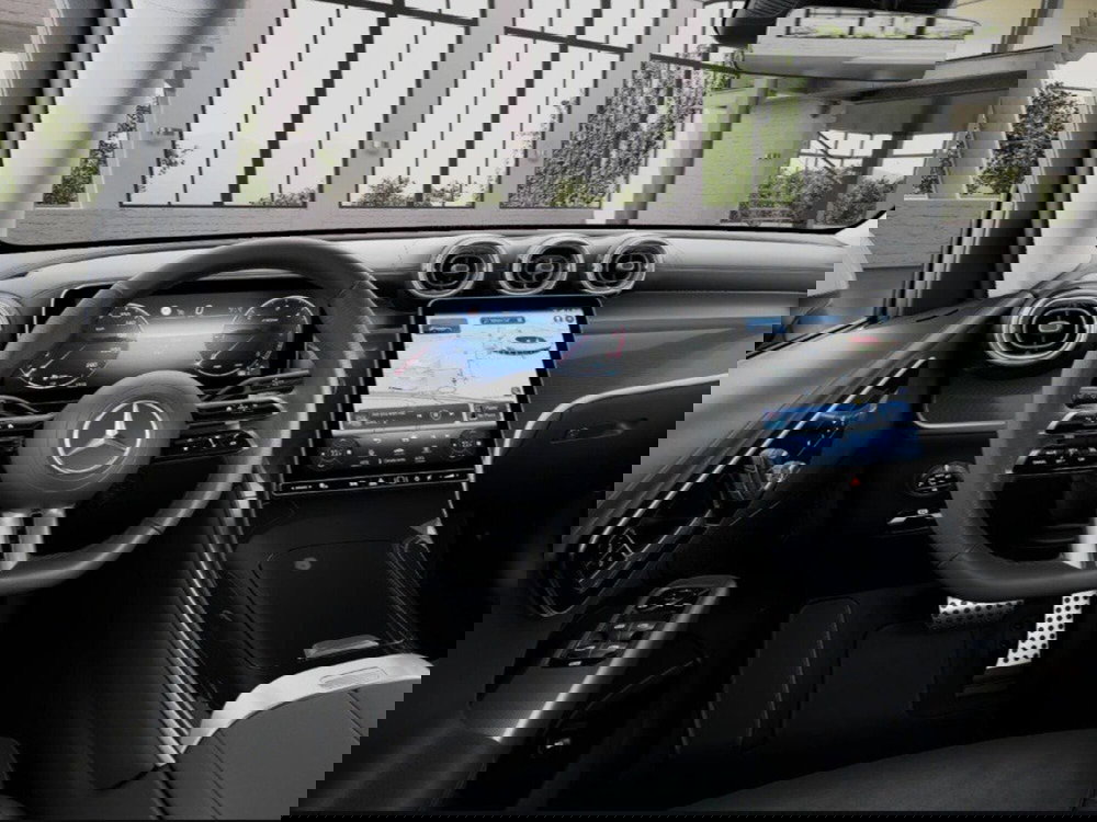 Mercedes-Benz GLC SUV nuova a Macerata (9)