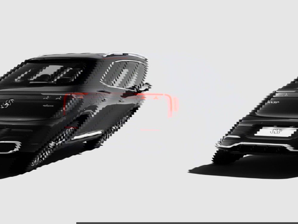 Mercedes-Benz GLB nuova a Macerata (5)