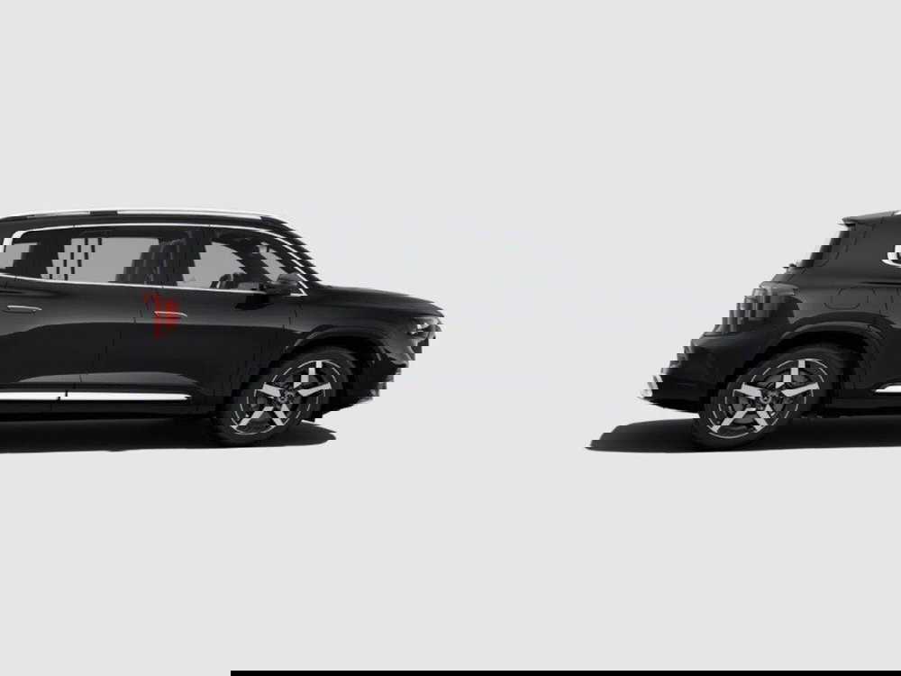 Mercedes-Benz GLB nuova a Macerata (6)