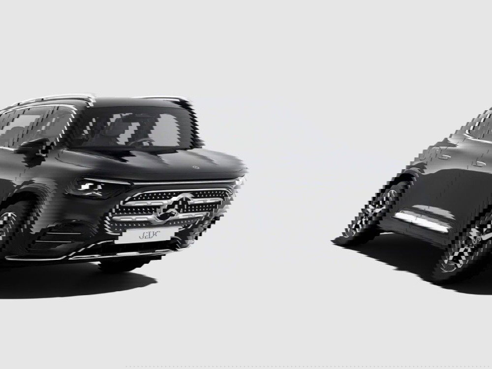 Mercedes-Benz GLB nuova a Macerata (7)