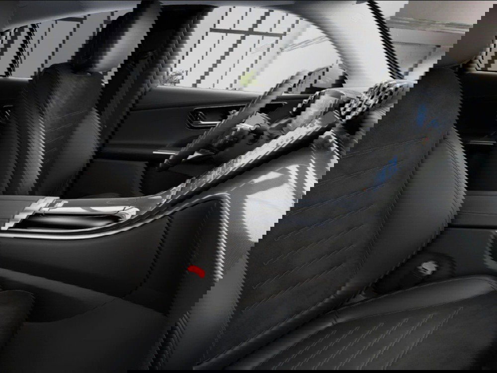 Mercedes-Benz GLC SUV nuova a Macerata (10)