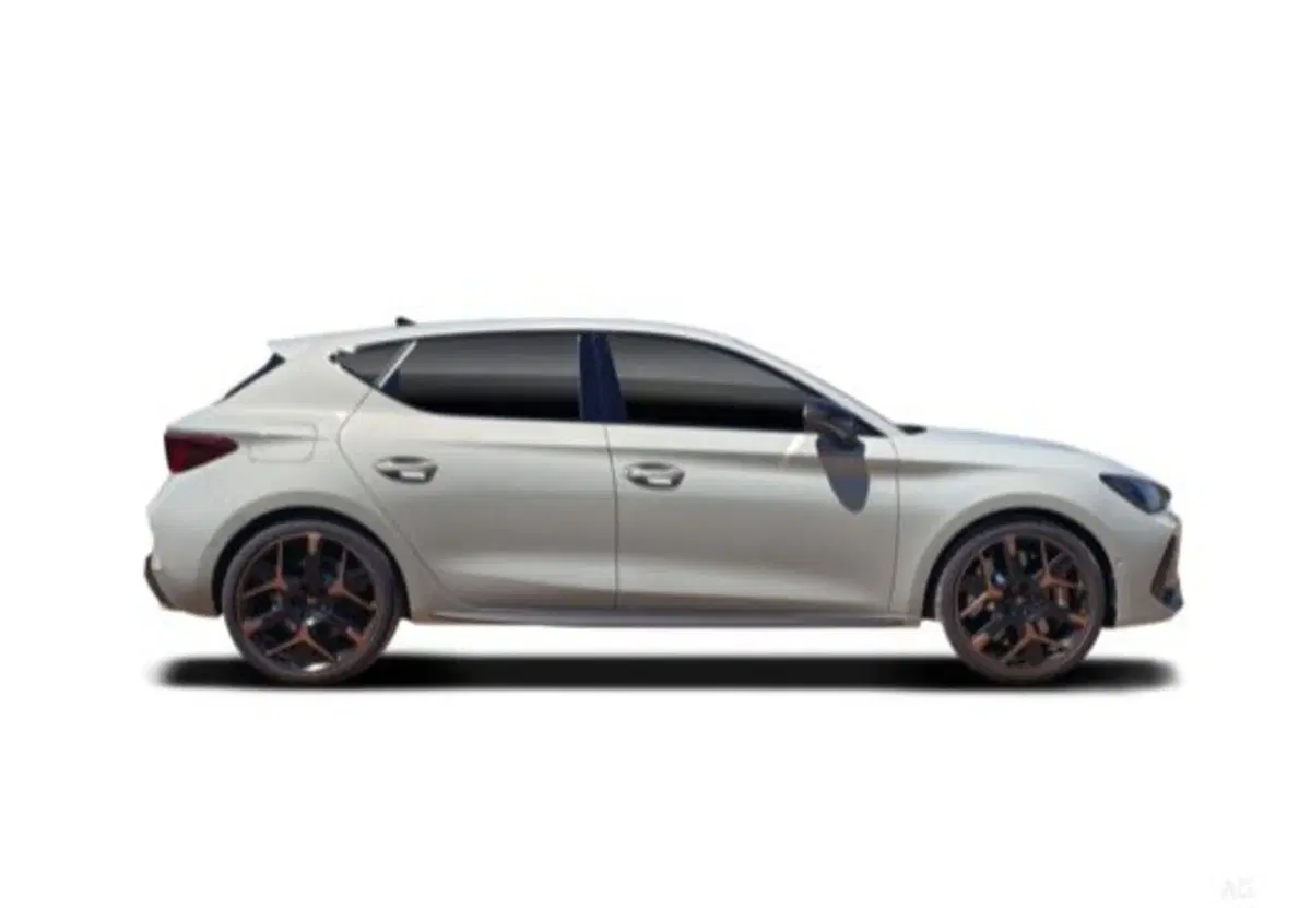 Cupra Leon nuova a Siena (9)