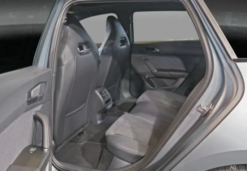 Cupra Leon Station Wagon nuova a Siena (10)