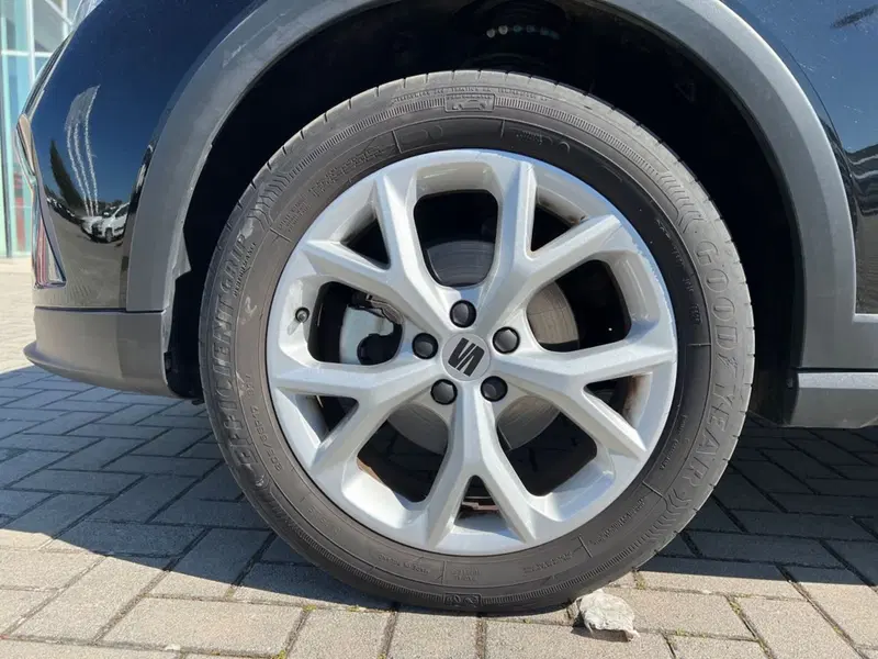 SEAT Arona usata a Siena (19)