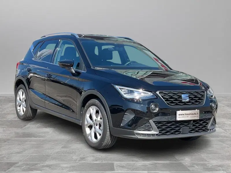 SEAT Arona usata a Siena (2)