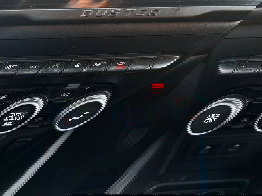 Dacia Duster usata a Vercelli (10)